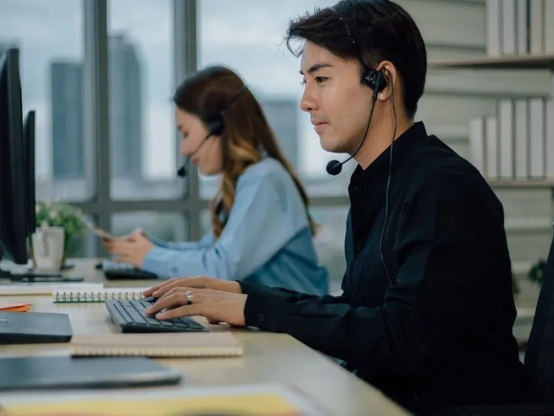 Truy cập trang tải xuống ứng dụng luck8